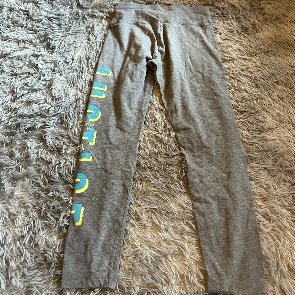 Like new Justice girls grey sparkly pants